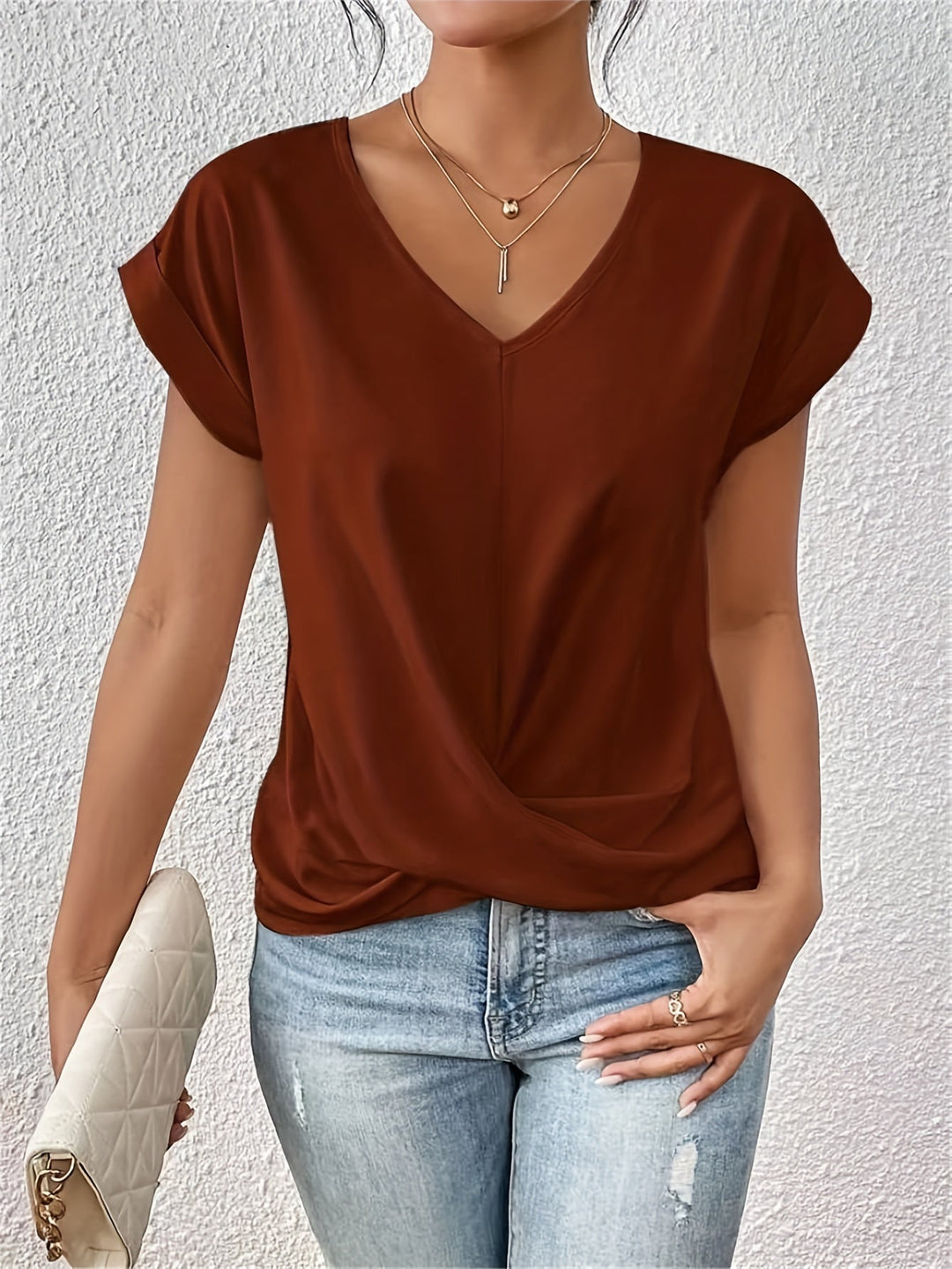 Anka | Komfortables T-Shirt mit stilvollem Ausschnitt (JETZT TEMPORÄR 1+1 GRATIS!)