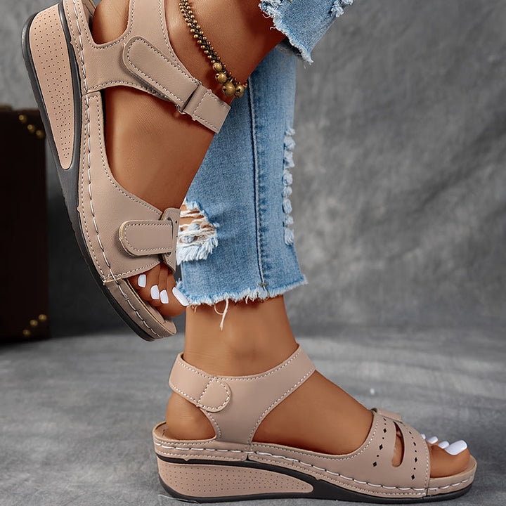 Orthopädische Sandalen für Damen