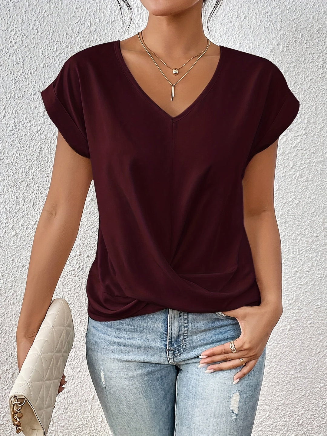 Anka | Komfortables T-Shirt mit stilvollem Ausschnitt (JETZT TEMPORÄR 1+1 GRATIS!)