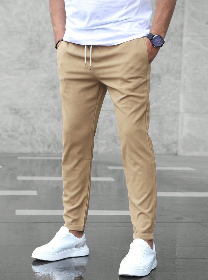 Benji™ | Premium Leichte Freizeithose mit Geradem Bein