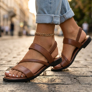 Milena Verstellbare Sandalen mit Riemen