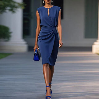Elegantes Kleid von Marsha Raffung