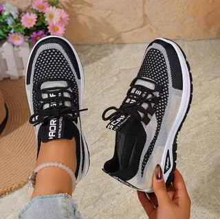 Camille — Bequeme, rutschfeste ergonomische Schuhe