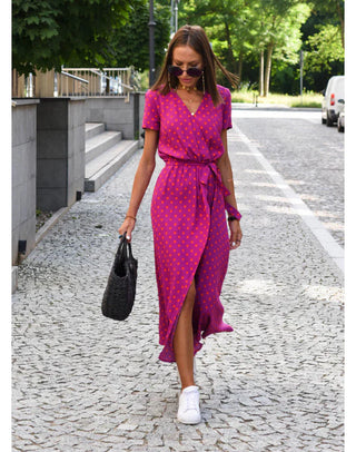 Julia - Elegantes Kleid mit V-Ausschnitt und figurformendem Schnitt