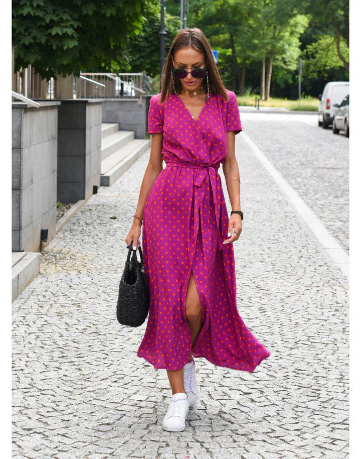 Julia - Elegantes Kleid mit V-Ausschnitt und figurformendem Schnitt