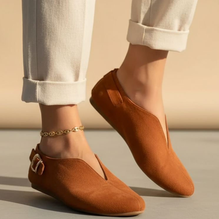 Katherine Spitz zulaufende Ballerinas" could be rewritten as "Katherine Pointed Toe Ballerinas.