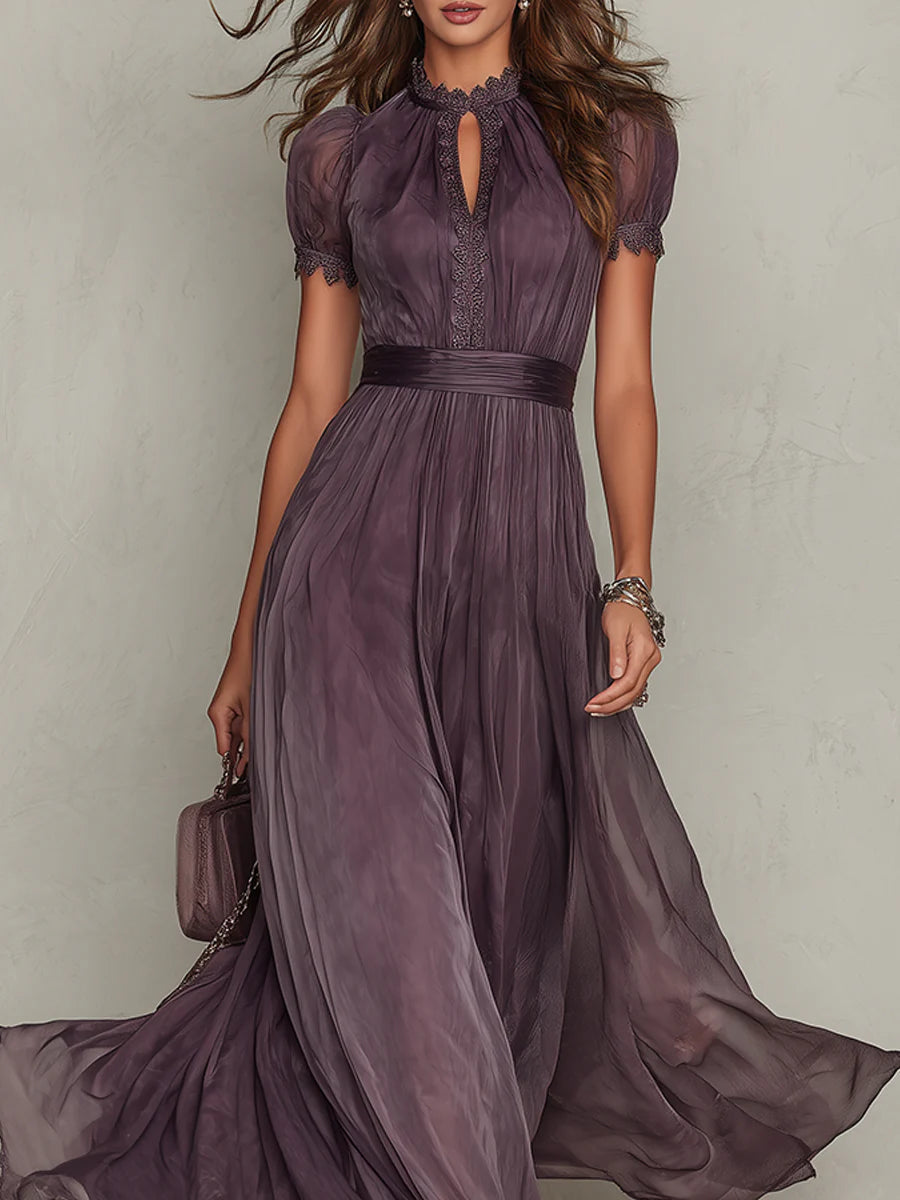 Flavia | Elegantes Langes Kleid Violett Mit Tropfen-Ausschnitt Spitze