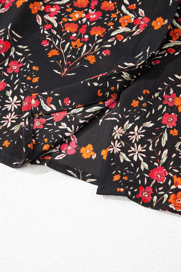 Vintage-Blumenmuster-Hemd mit Knopfdetails