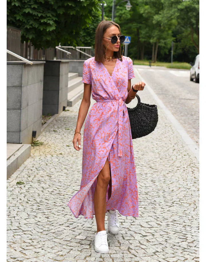 Julia - Elegantes Kleid mit V-Ausschnitt und figurformendem Schnitt
